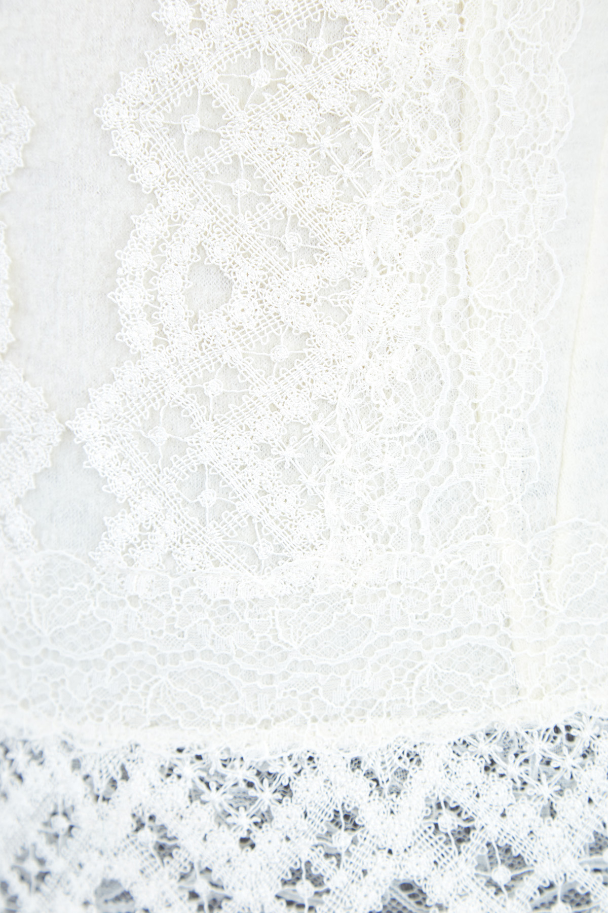 Блуза из шерстяной ткани с отделкой галунным кружевом ERMANNO SCERVINO, цвет белый, размер 44 - фото 5